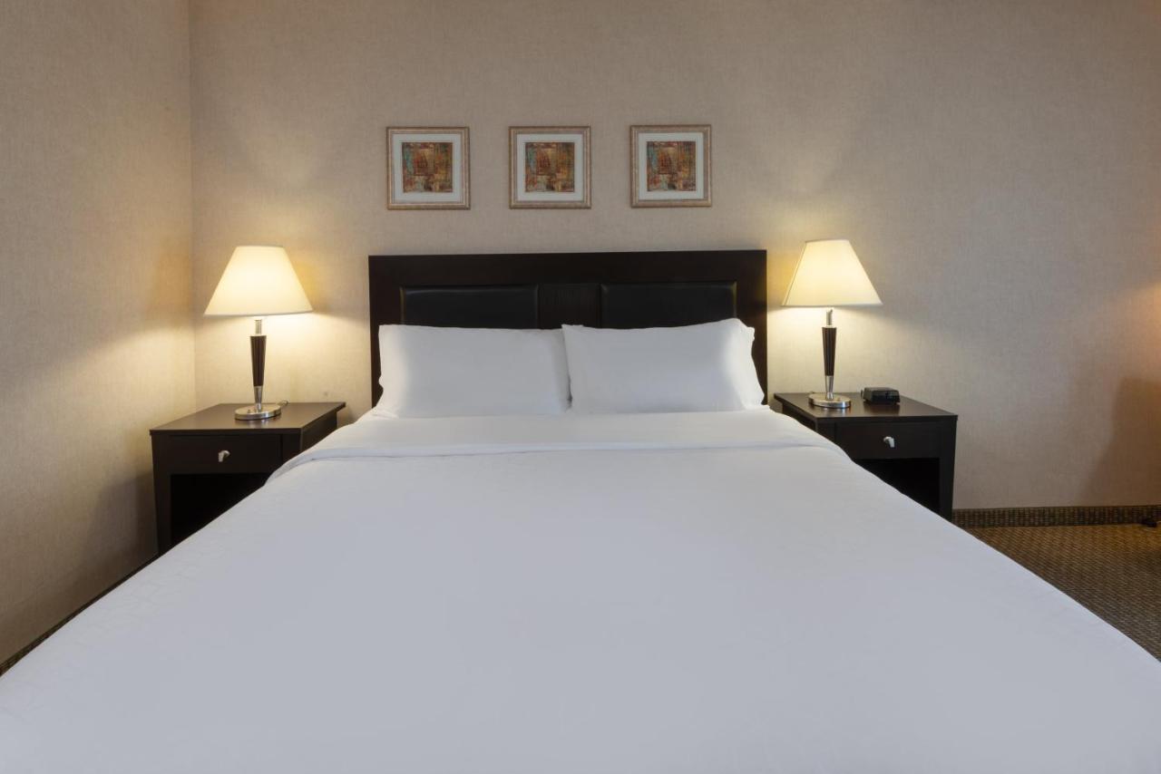 Resort Express & Erie An Ihg